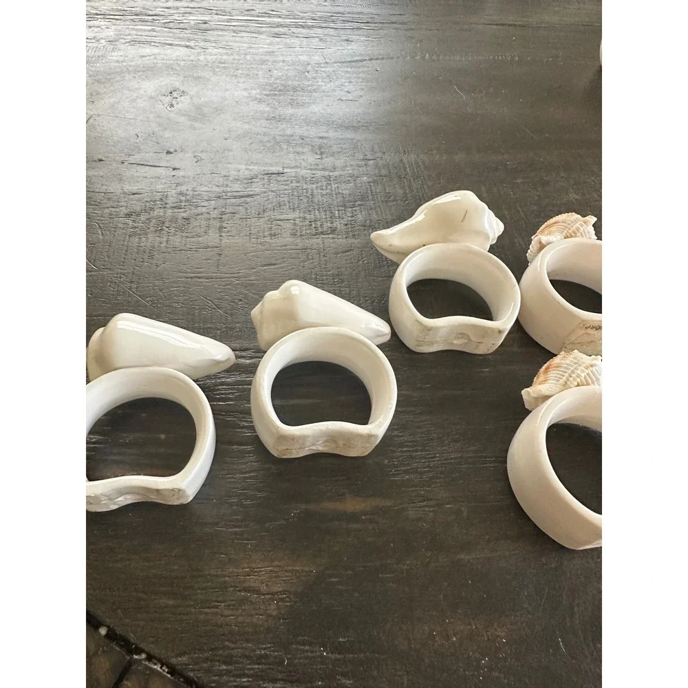 Vintage  Ceramic Seashell Napkin Rings Set of 5 White Coastal Nautical Decor GUC